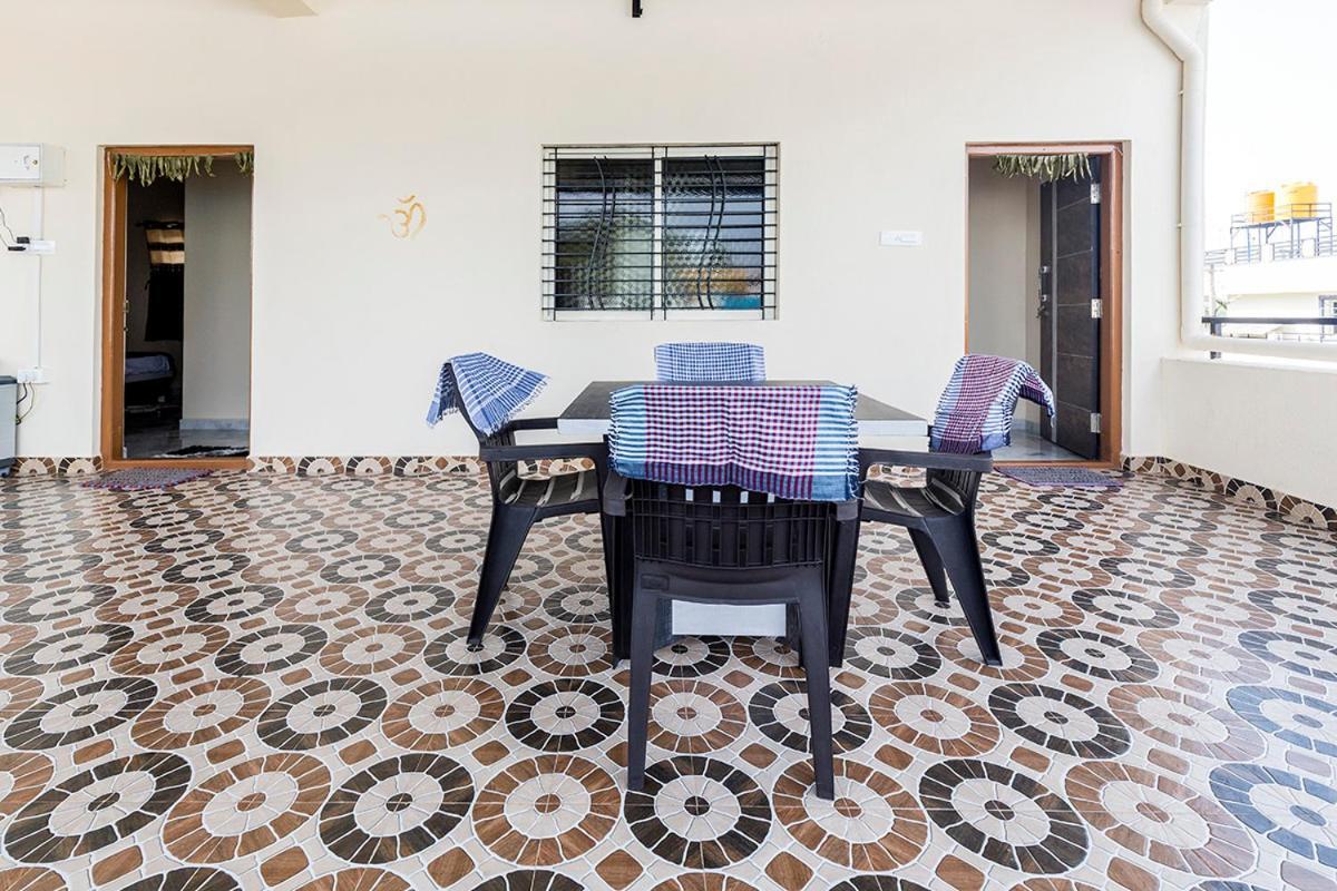 Krishna Homestay Хампи Экстерьер фото