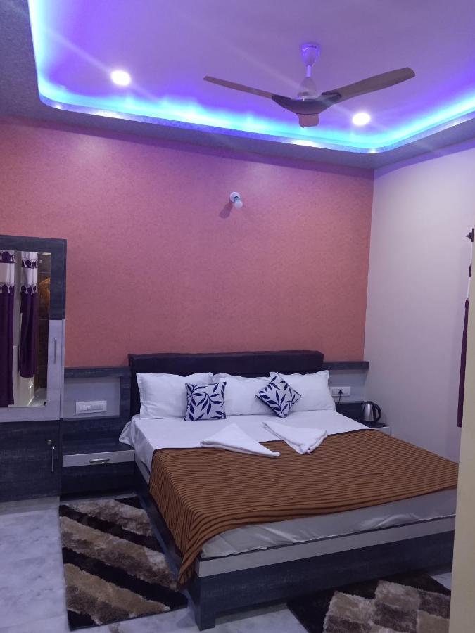 Krishna Homestay Хампи Экстерьер фото