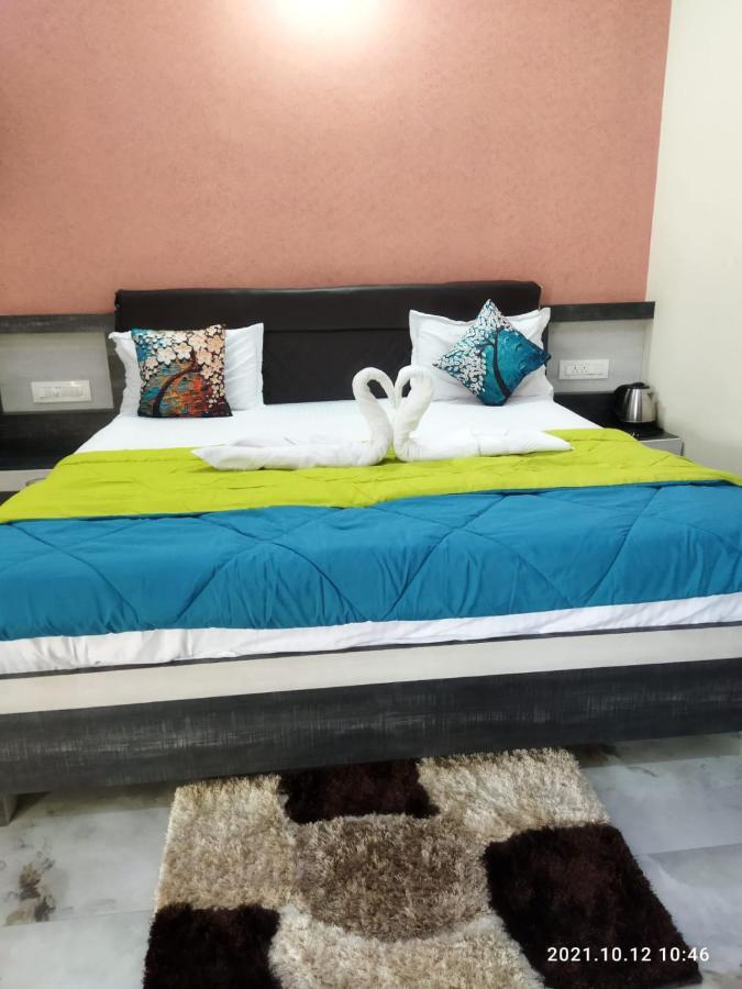 Krishna Homestay Хампи Экстерьер фото